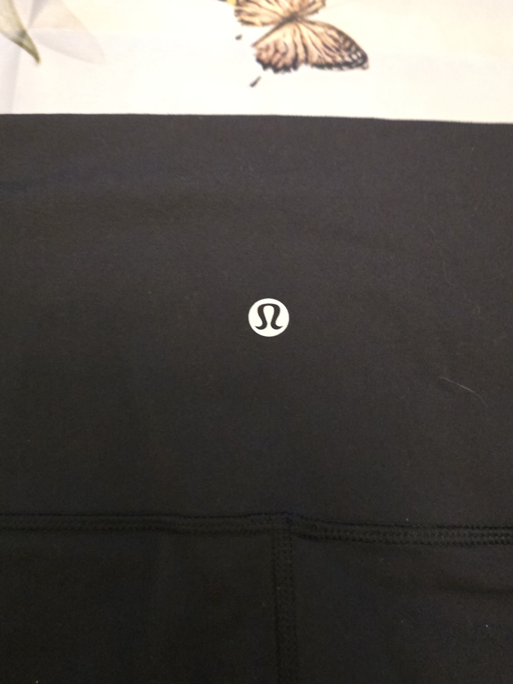 soulcycle X Lululemon Black Leggings with White Side Logo - Picture 3 of 3